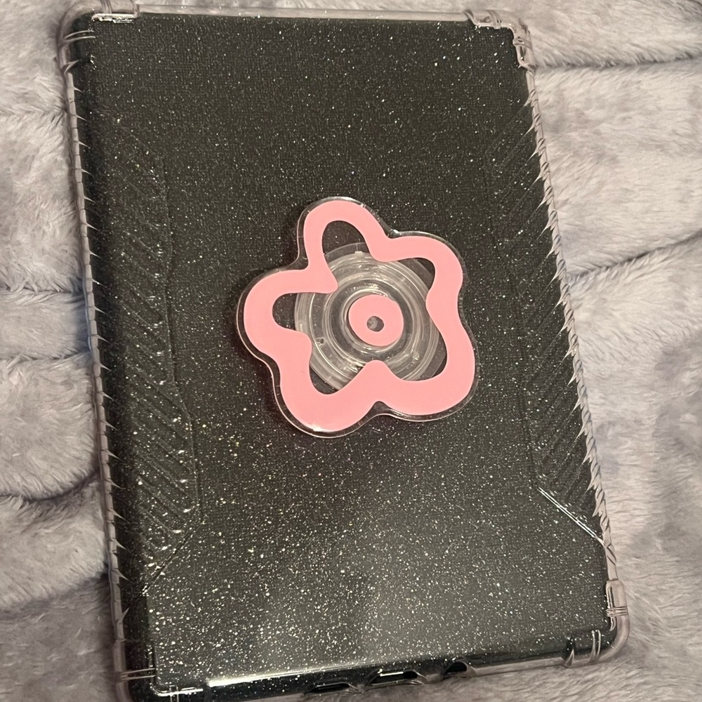 Kindle 11th Gen Clear Glitter Case with PopSocket
